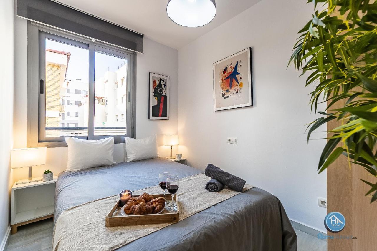 Premium Penthouse With Roof Terrace And Parking In Carlos Haya Málaga Eksteriør billede